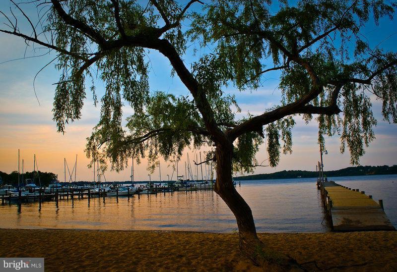 CAPE ST CLAIRE - Residential