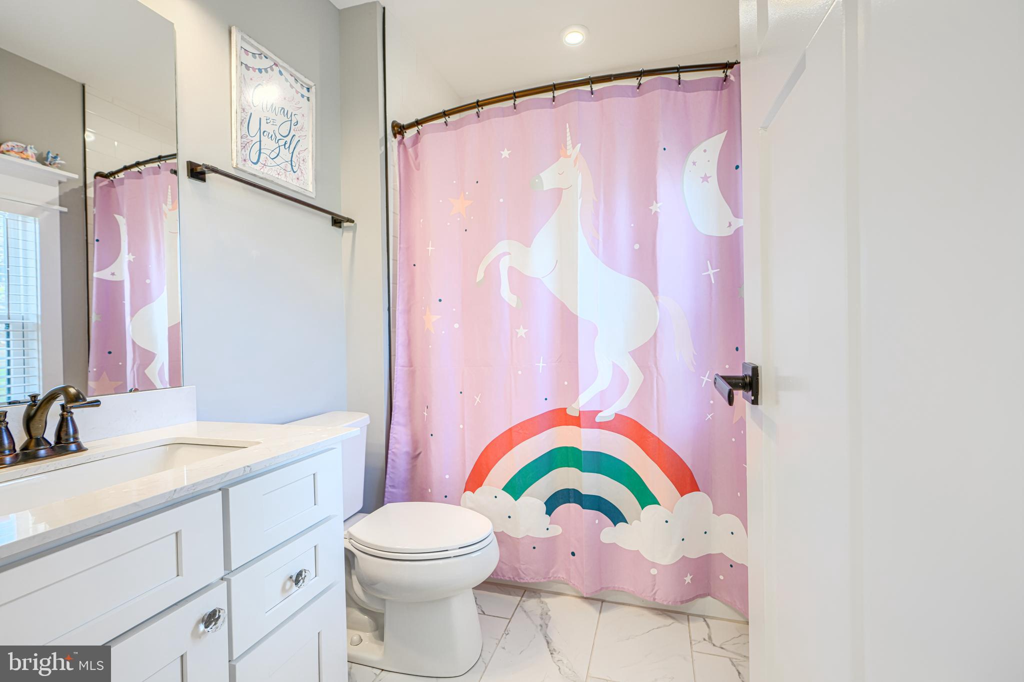 HAMPSTEAD - Residential