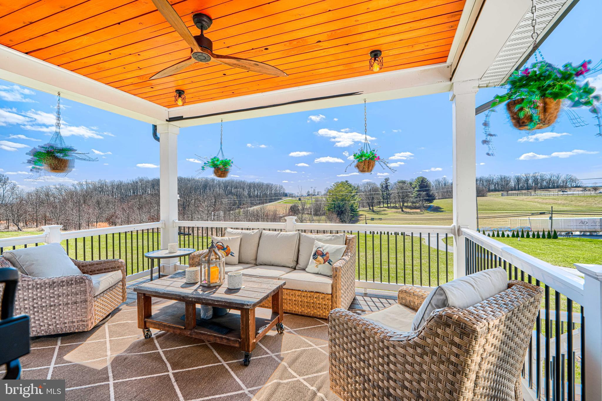 HAMPSTEAD - Residential