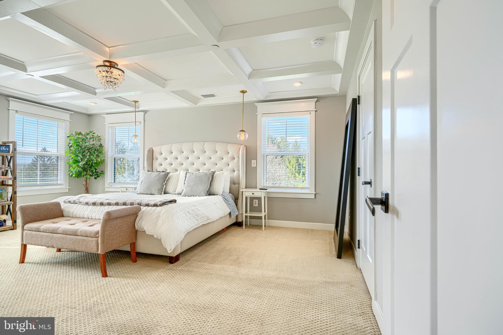 HAMPSTEAD - Residential