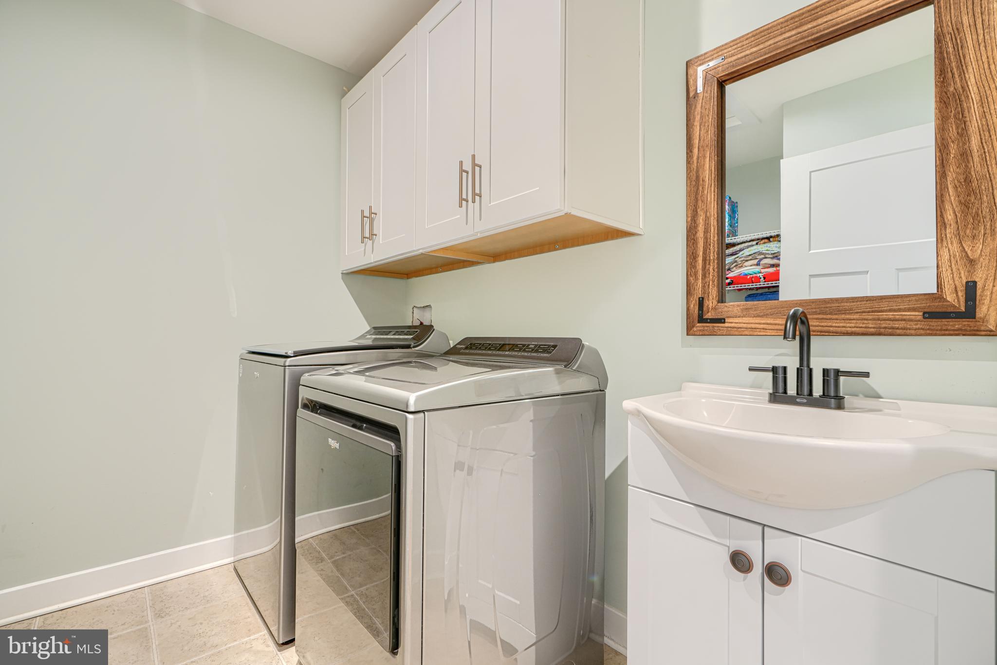 HAMPSTEAD - Residential