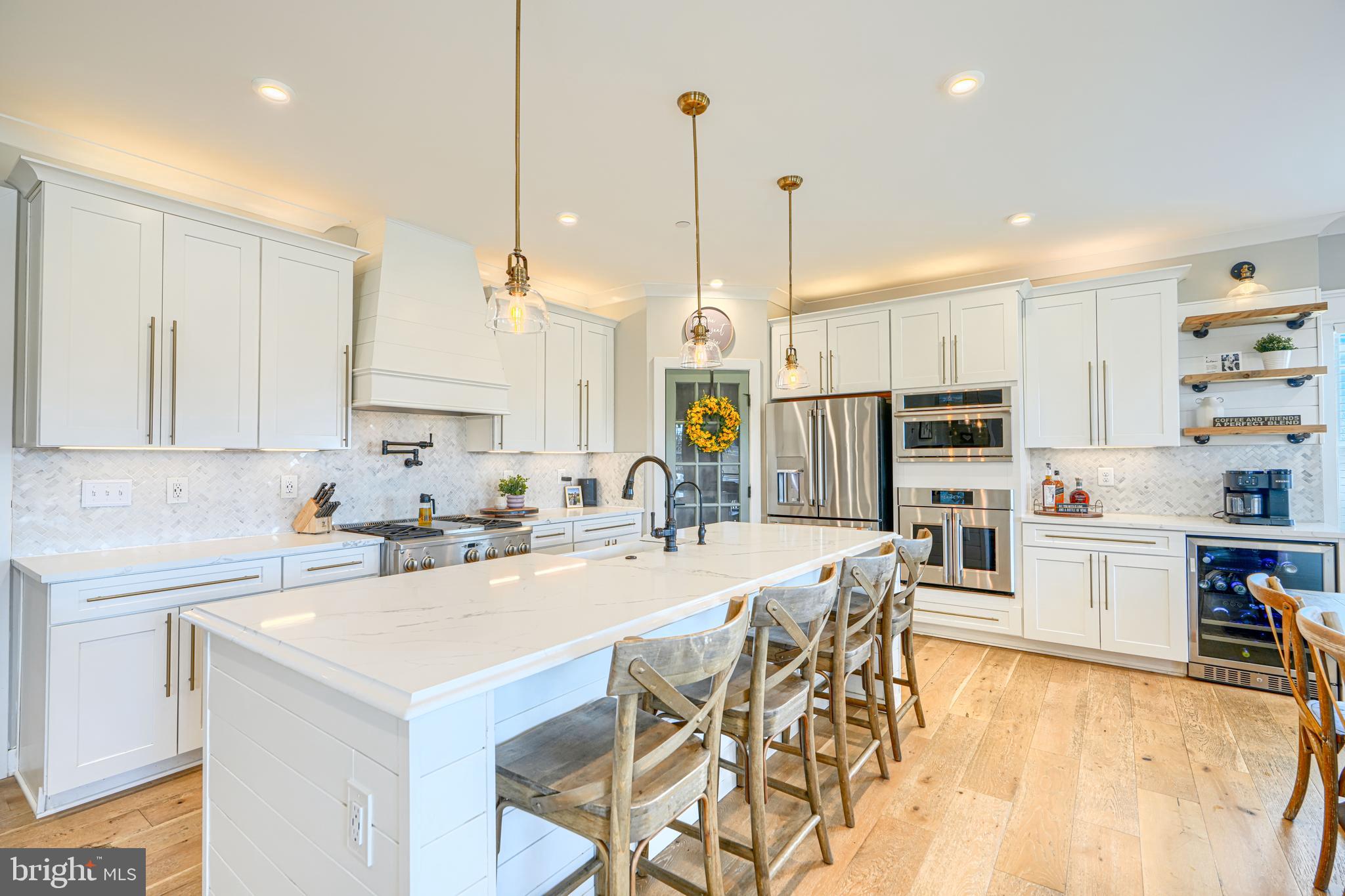 HAMPSTEAD - Residential