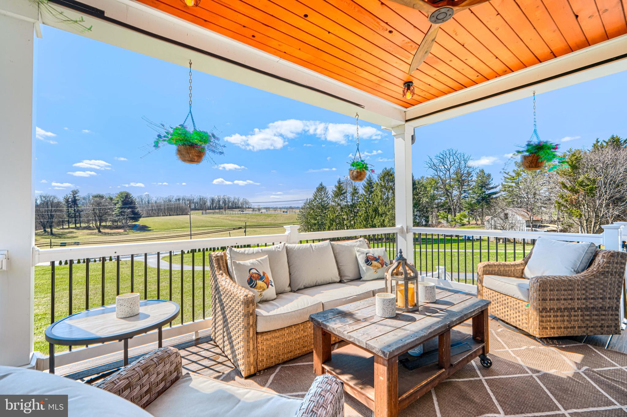 HAMPSTEAD - Residential