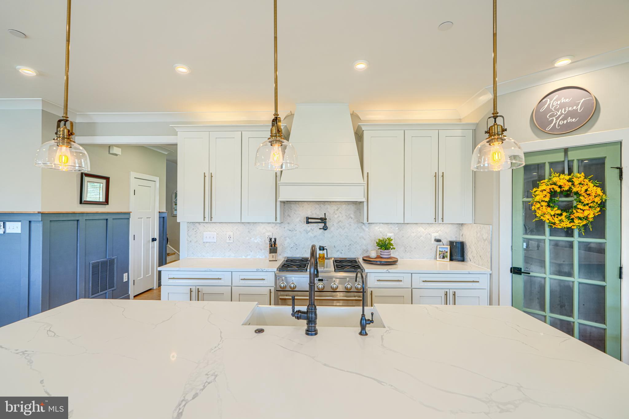 HAMPSTEAD - Residential