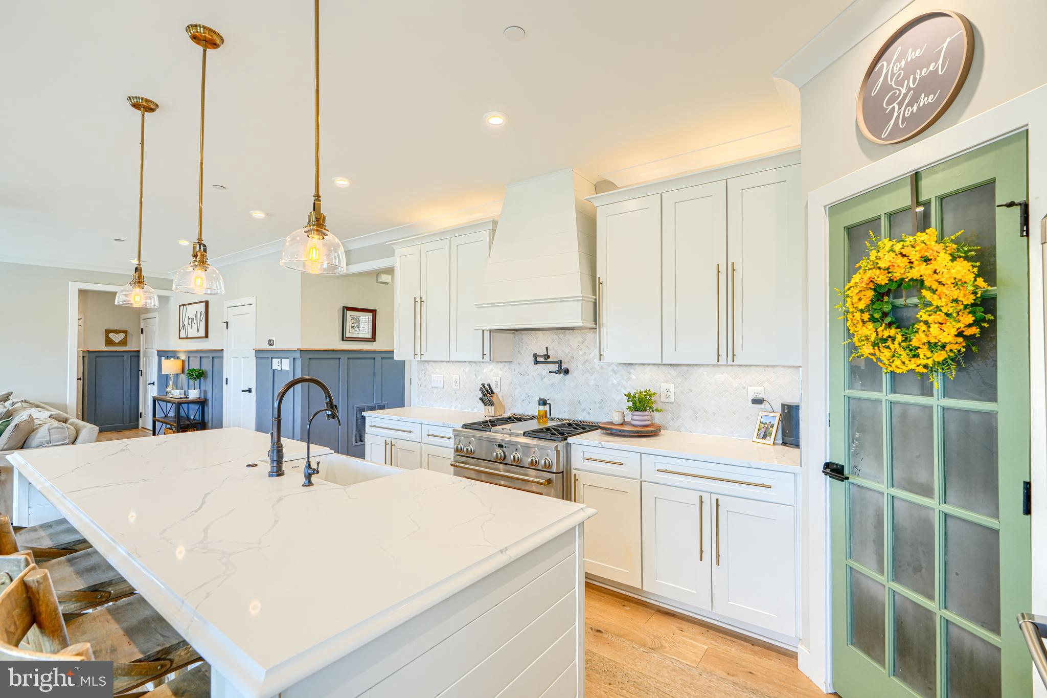 HAMPSTEAD - Residential