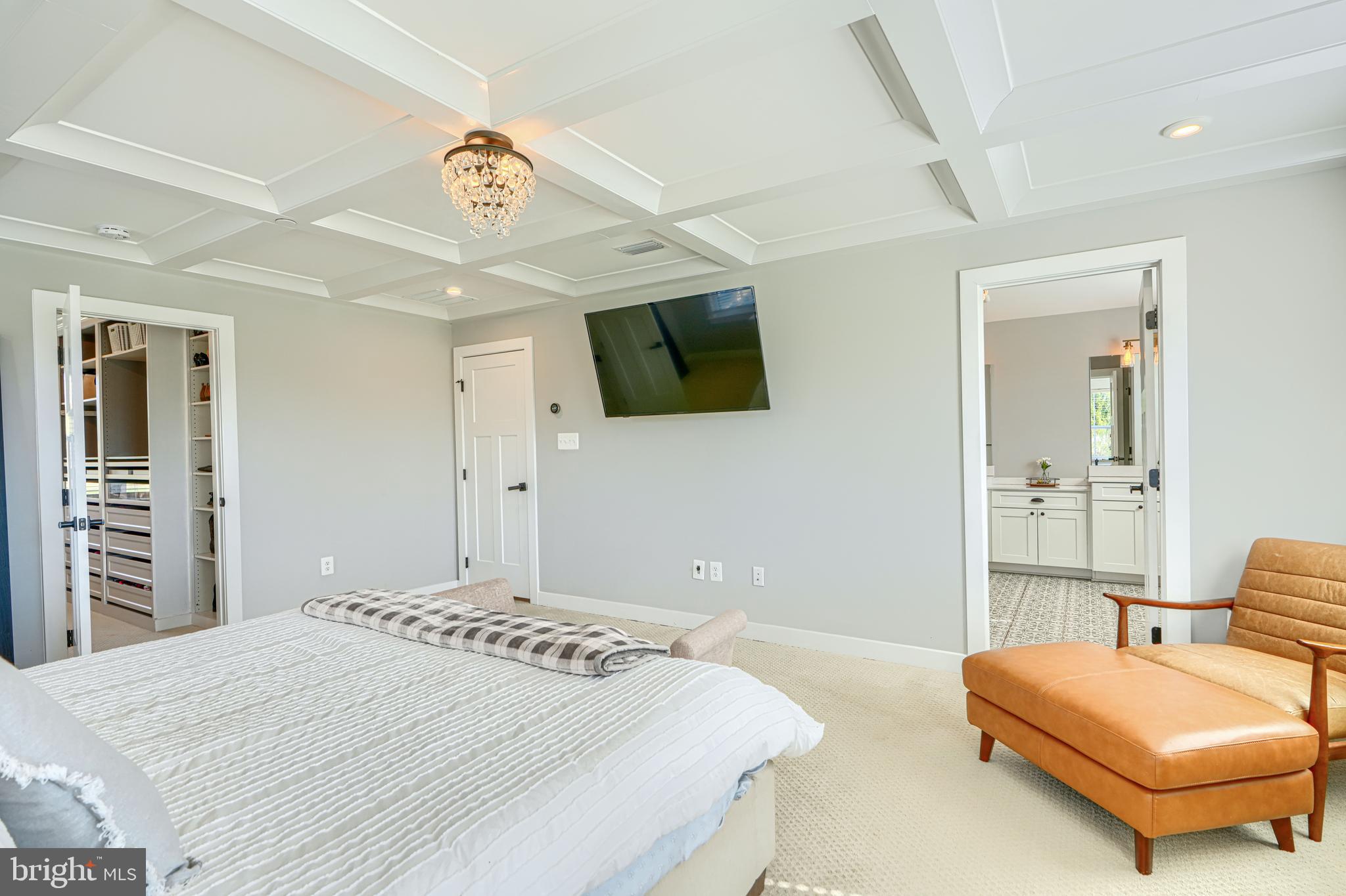 HAMPSTEAD - Residential