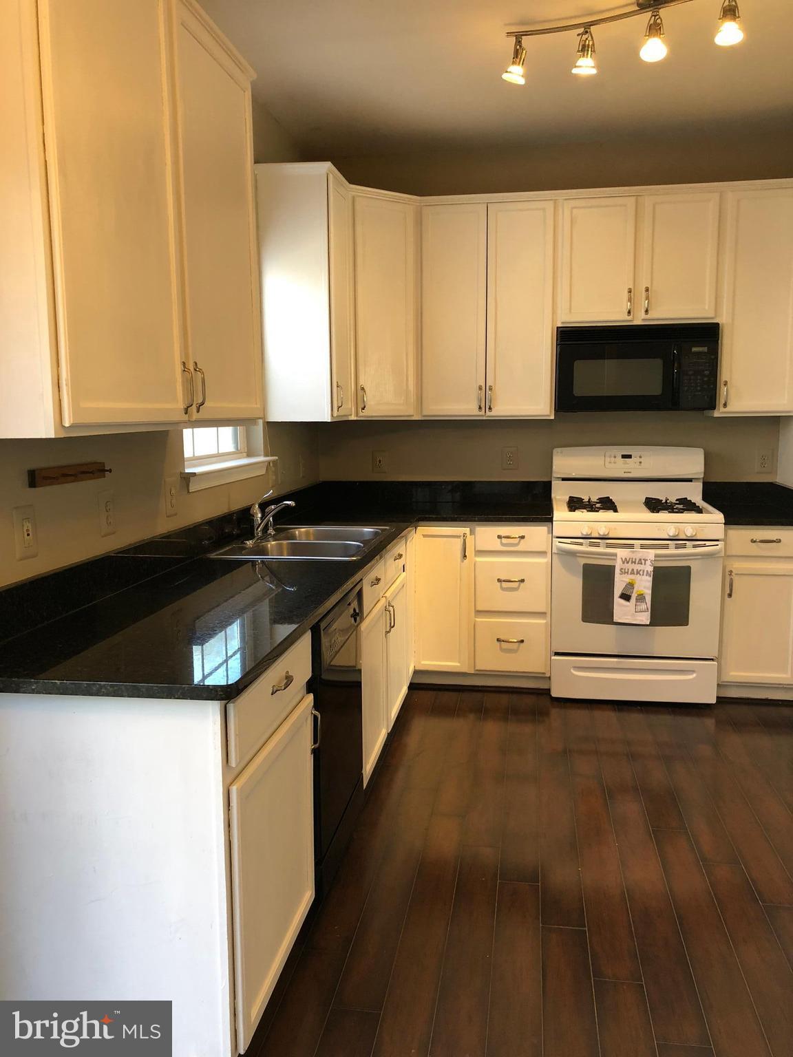 PARK RIDGE - Residential