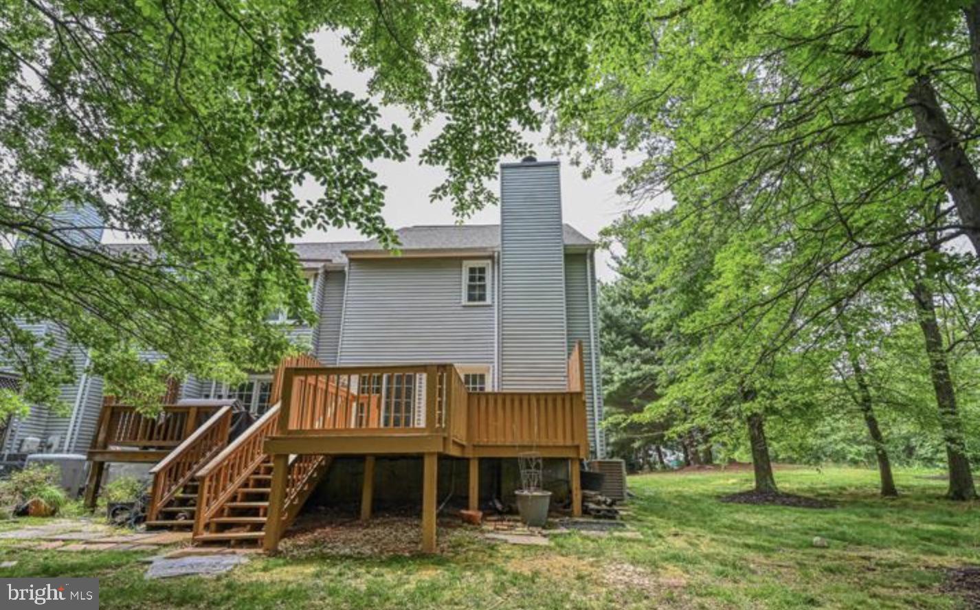 FAIR WOODS - Residential Lease