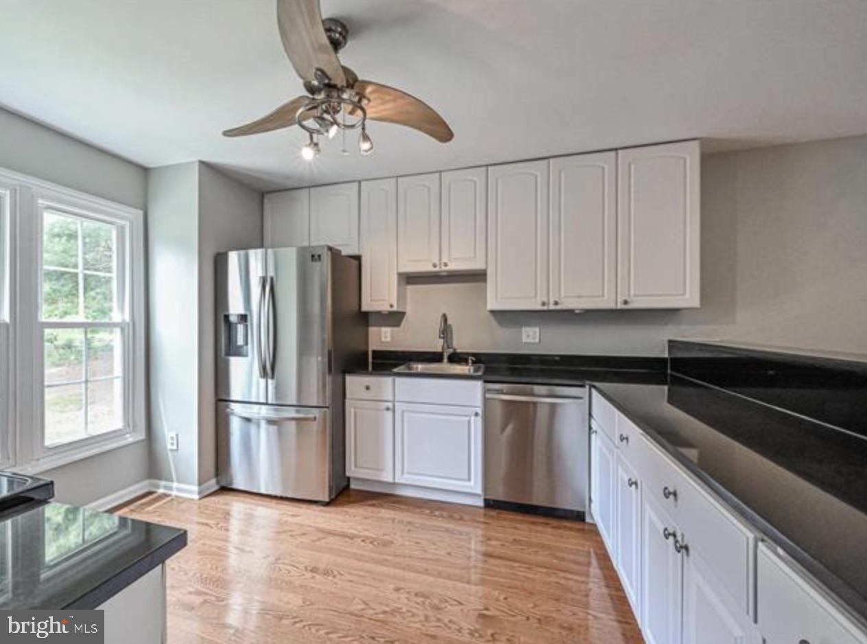 FAIR WOODS - Residential Lease