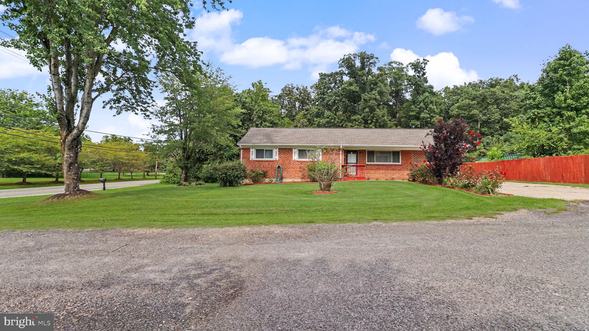 17400 LIVINGSTON ROAD