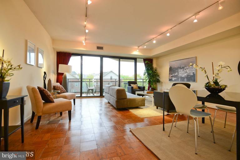 ATRIUM - Residential Lease