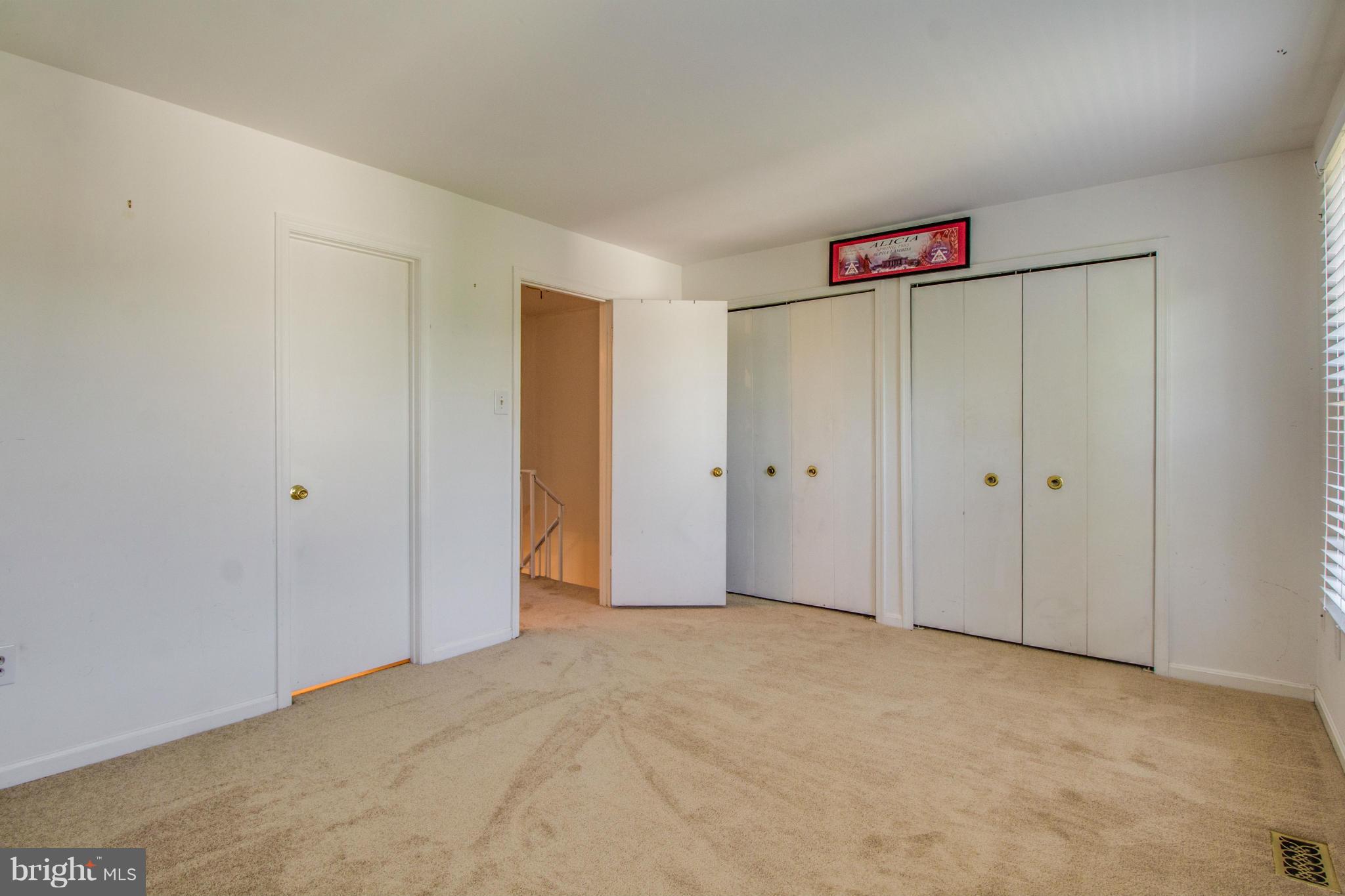 LAUREL LAKES PLAT 2 - Residential