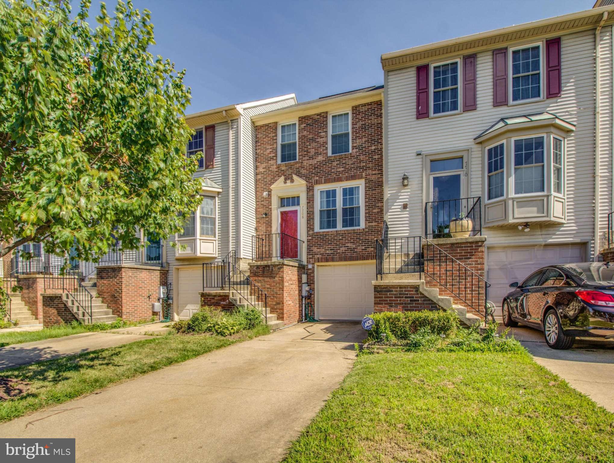 LAUREL LAKES PLAT 2 - Residential