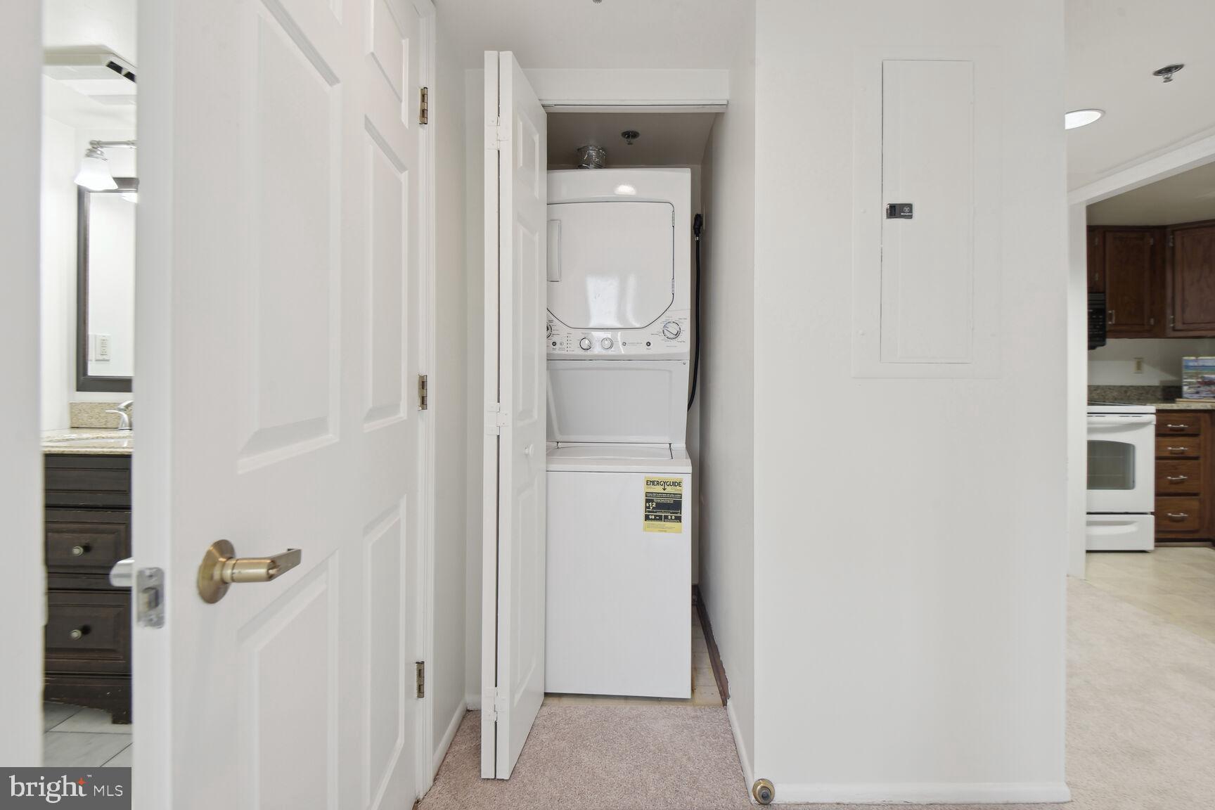 THE JEFFERSON - SUNRISE SENIOR LIVING - Residential