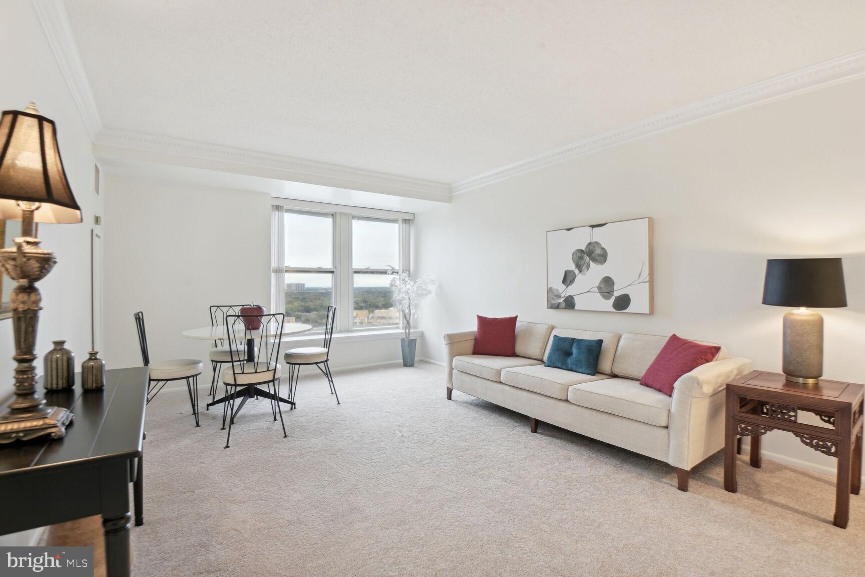 THE JEFFERSON - SUNRISE SENIOR LIVING - Residential