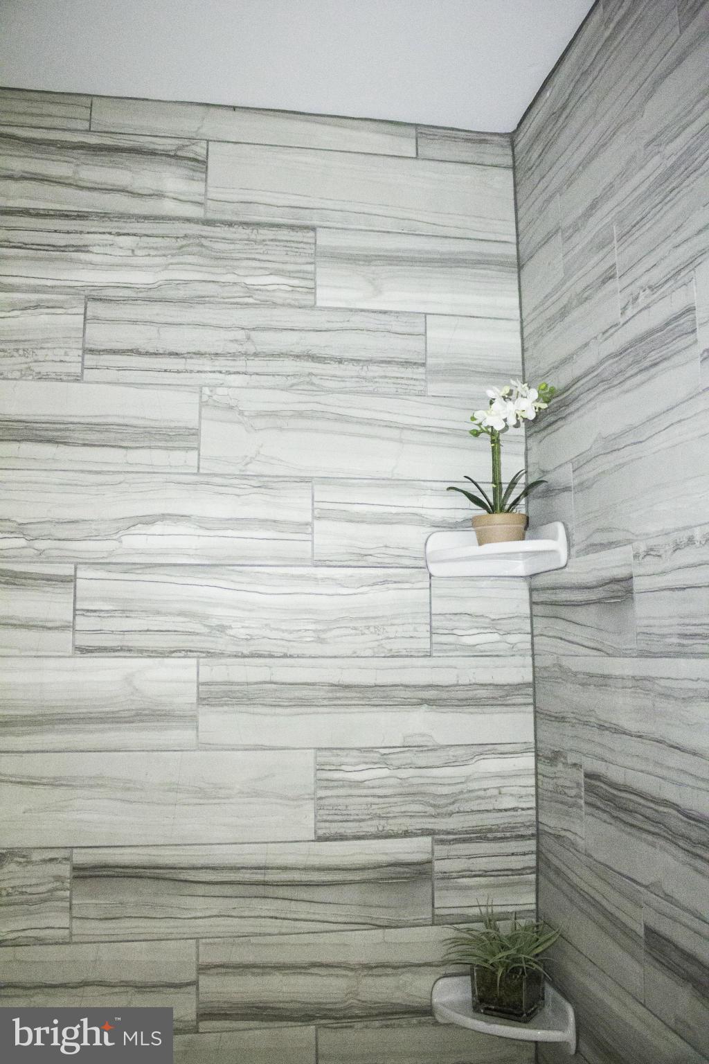 HILLSMERE ESTATES - Residential