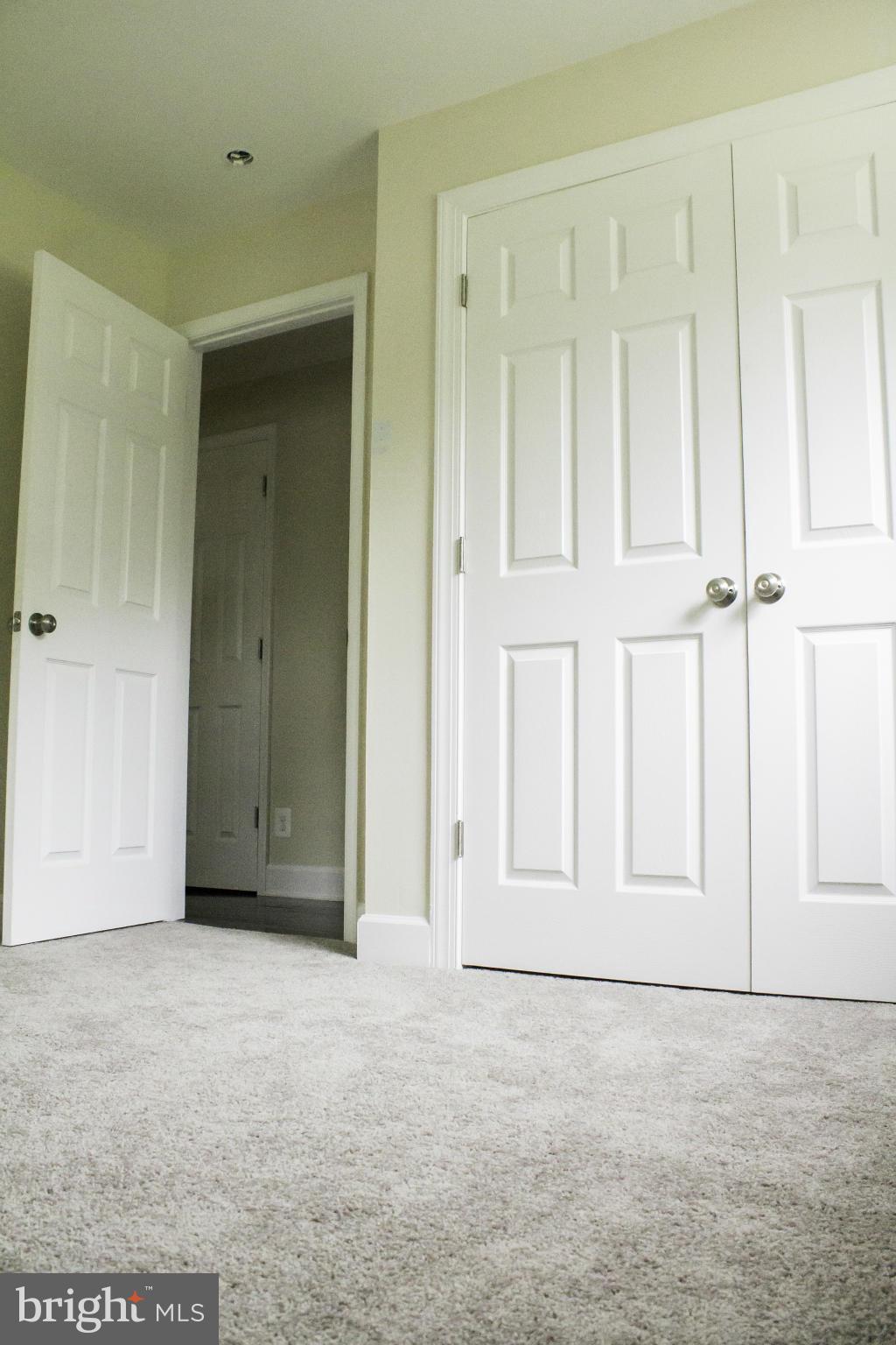 HILLSMERE ESTATES - Residential