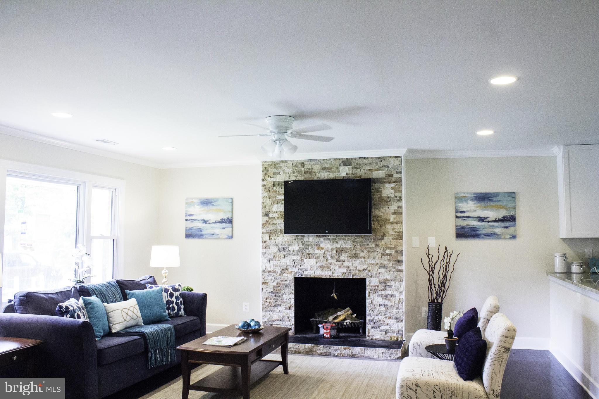 HILLSMERE ESTATES - Residential