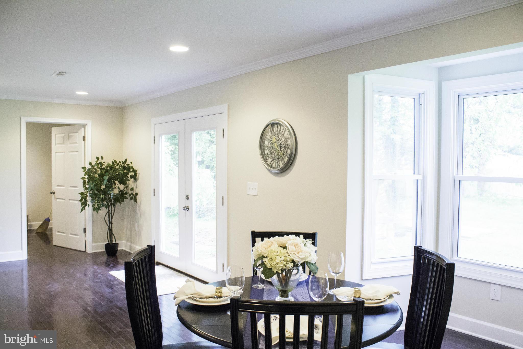 HILLSMERE ESTATES - Residential