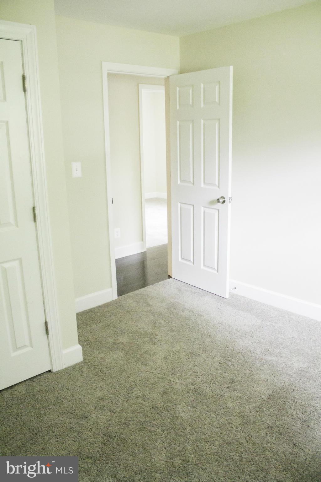 HILLSMERE ESTATES - Residential