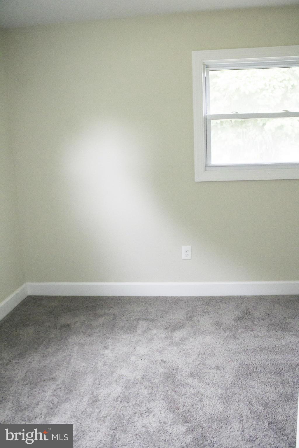 HILLSMERE ESTATES - Residential