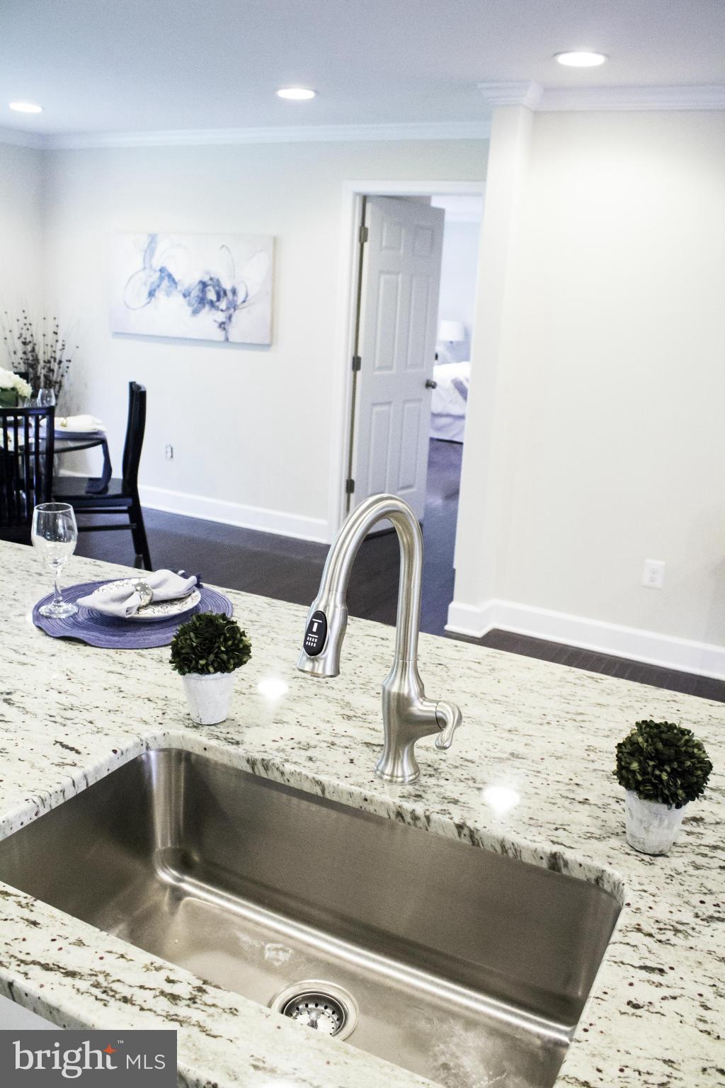 HILLSMERE ESTATES - Residential