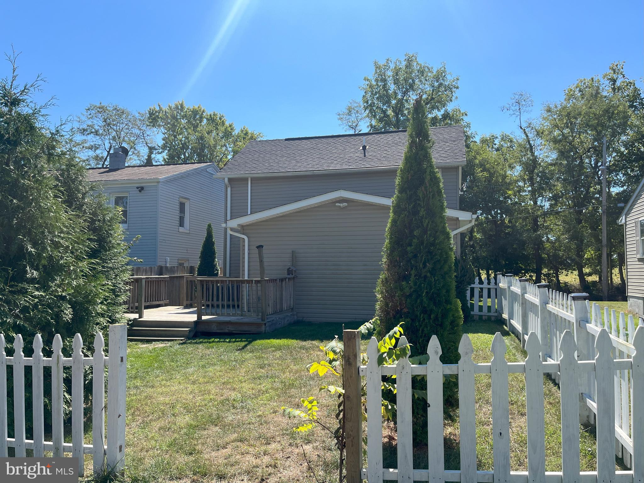 CITY OF CHARLES TOWN - Residential