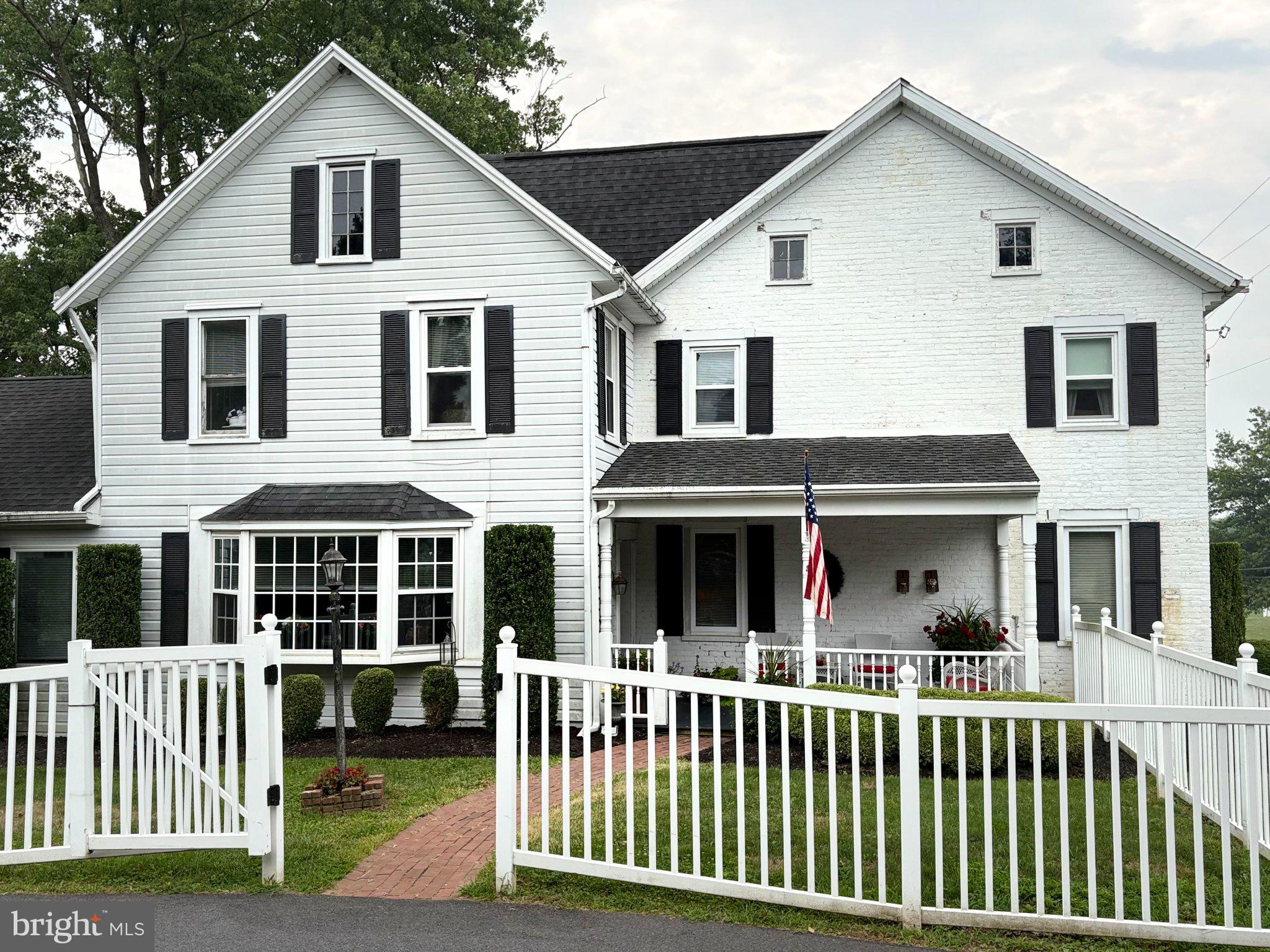 2895 TABLE ROCK ROAD