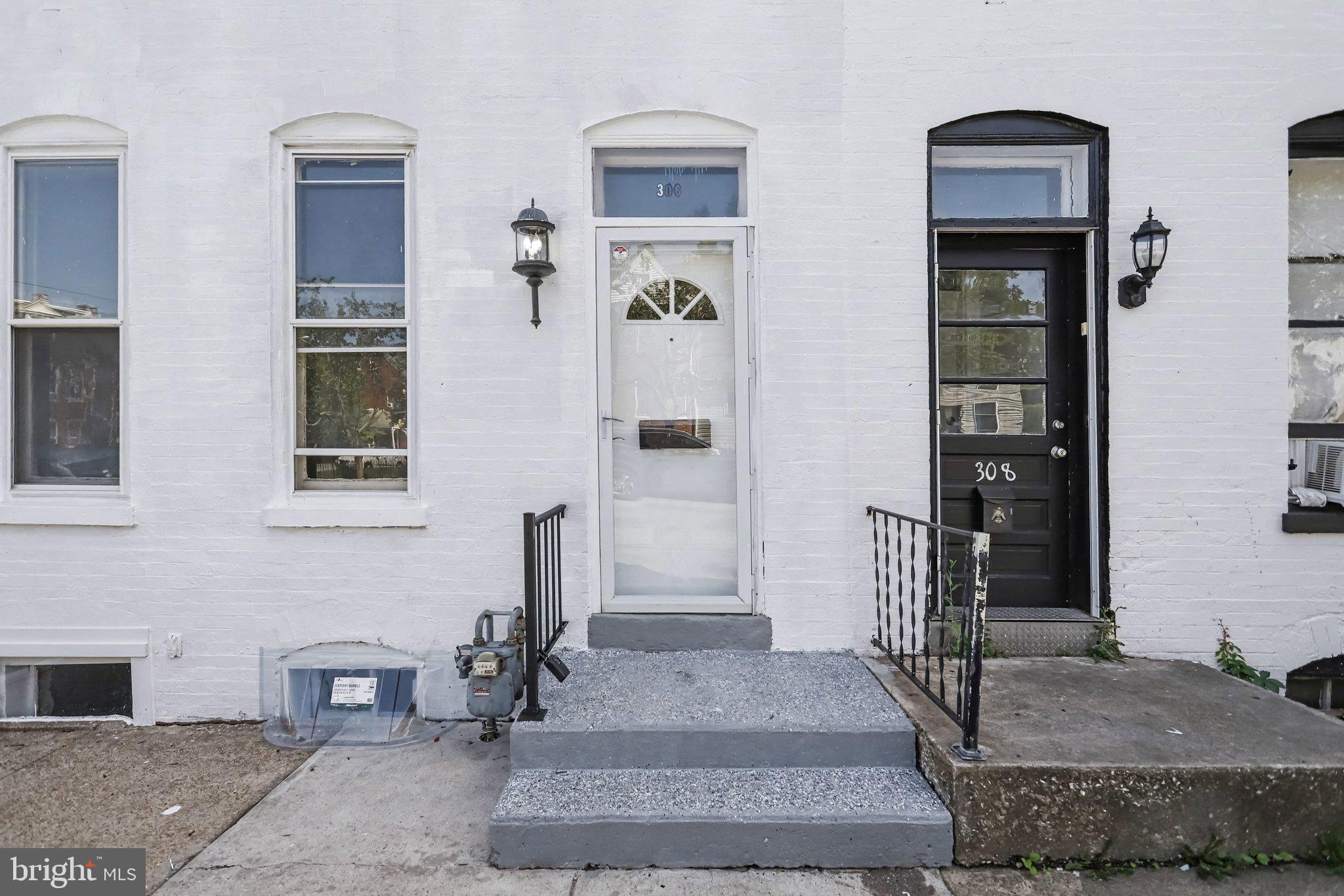 306 W NORTH STREET