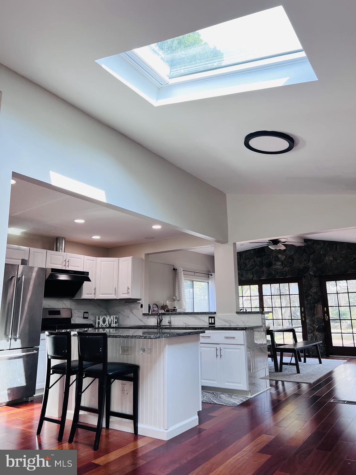 LAWRENCE PARK - Residential Lease