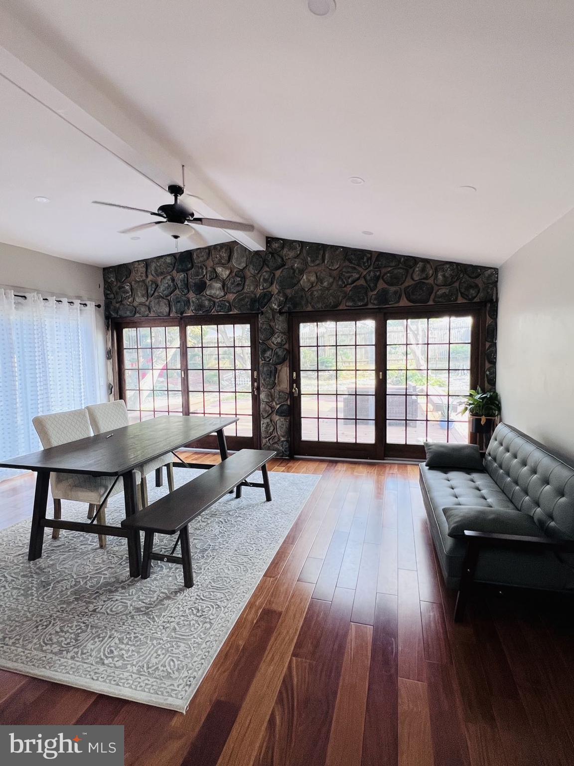 LAWRENCE PARK - Residential Lease