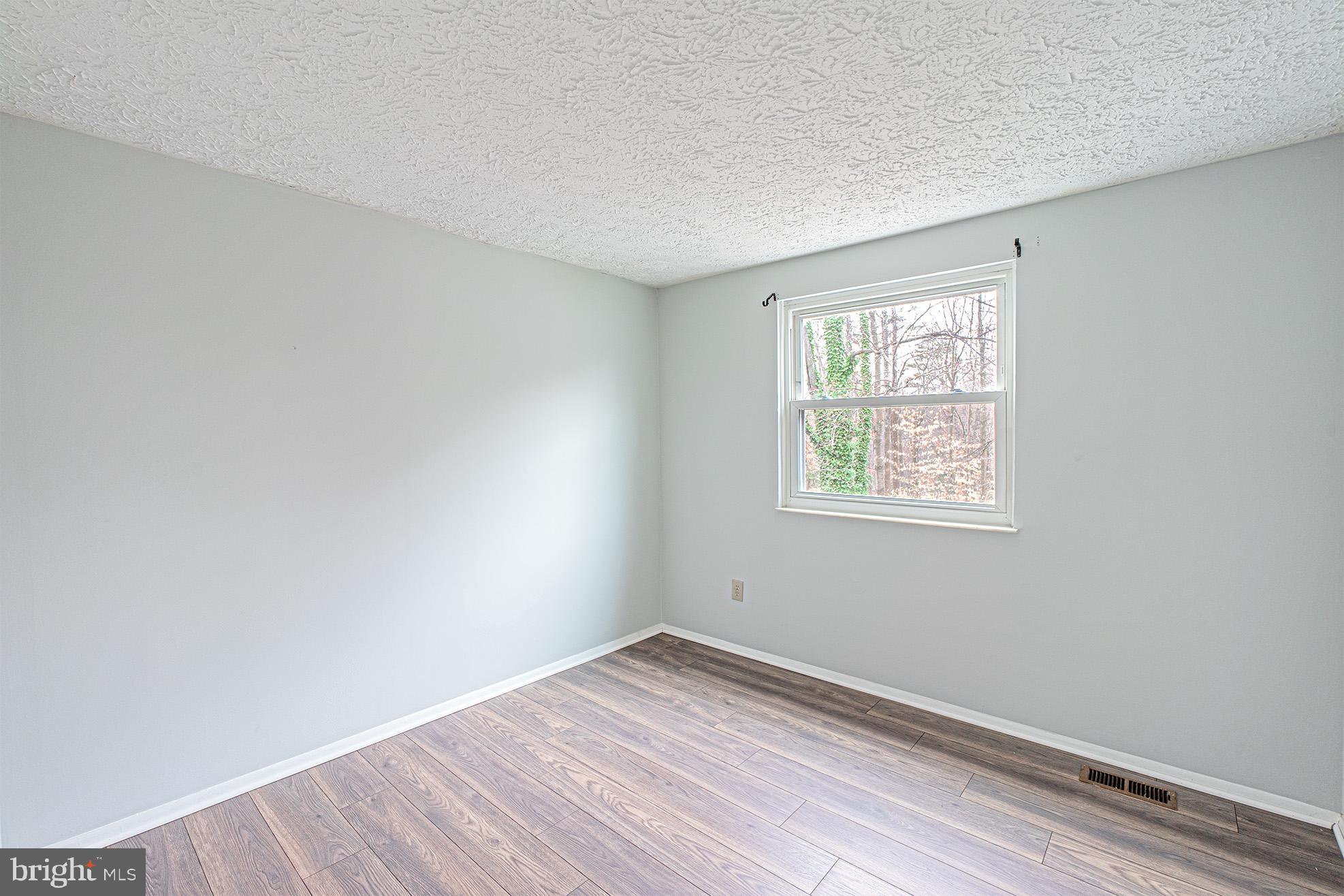 NEWINGTON FOREST - Residential Lease