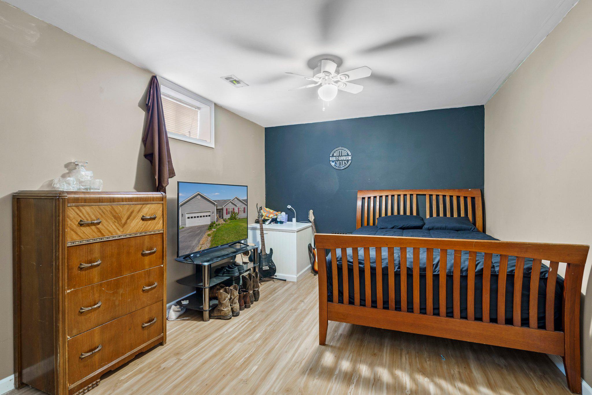BRIAR RUN - Residential