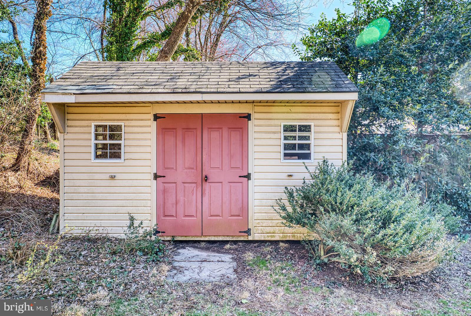 FOREST ESTATES - Residential