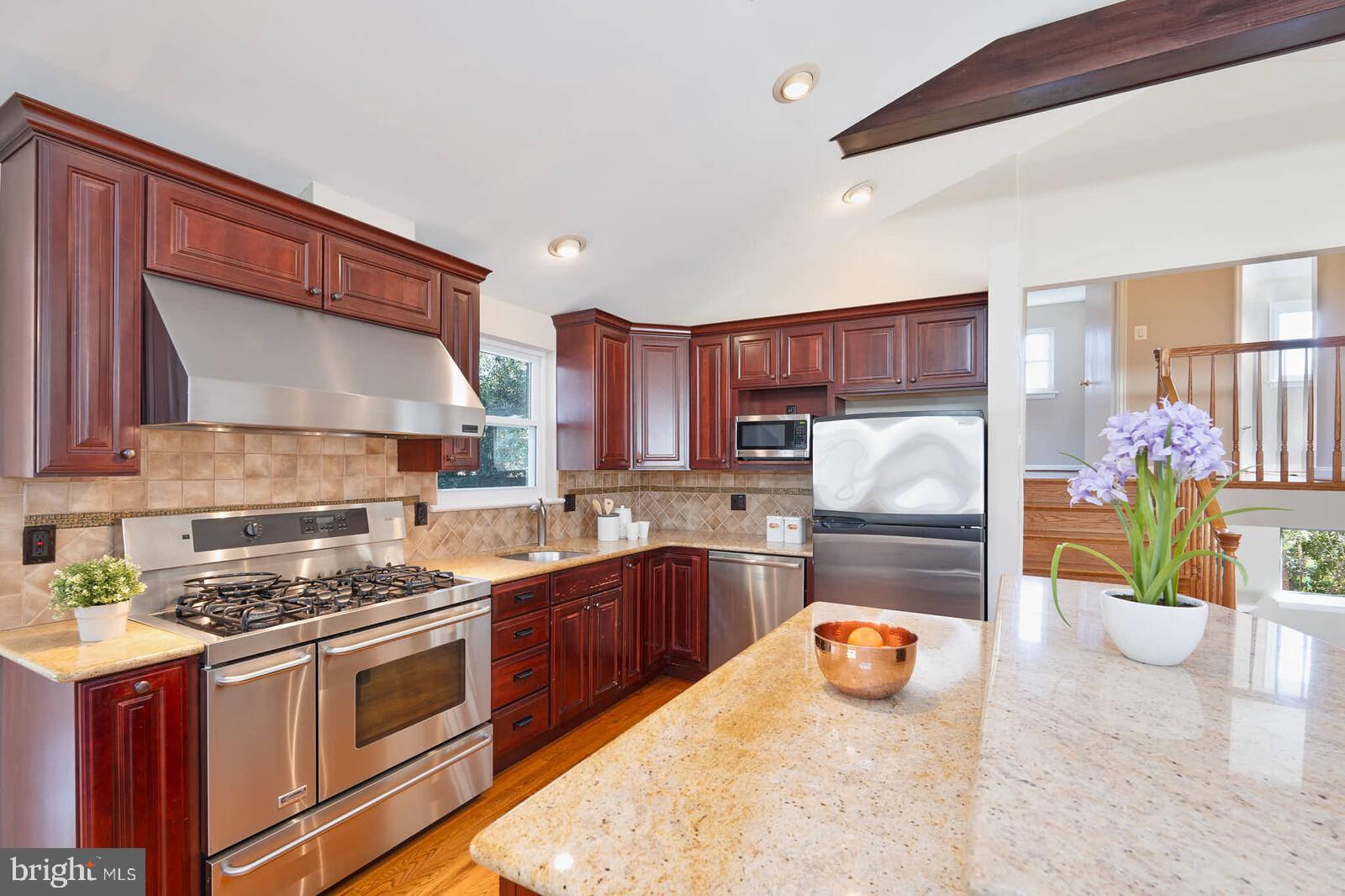 FOREST ESTATES - Residential