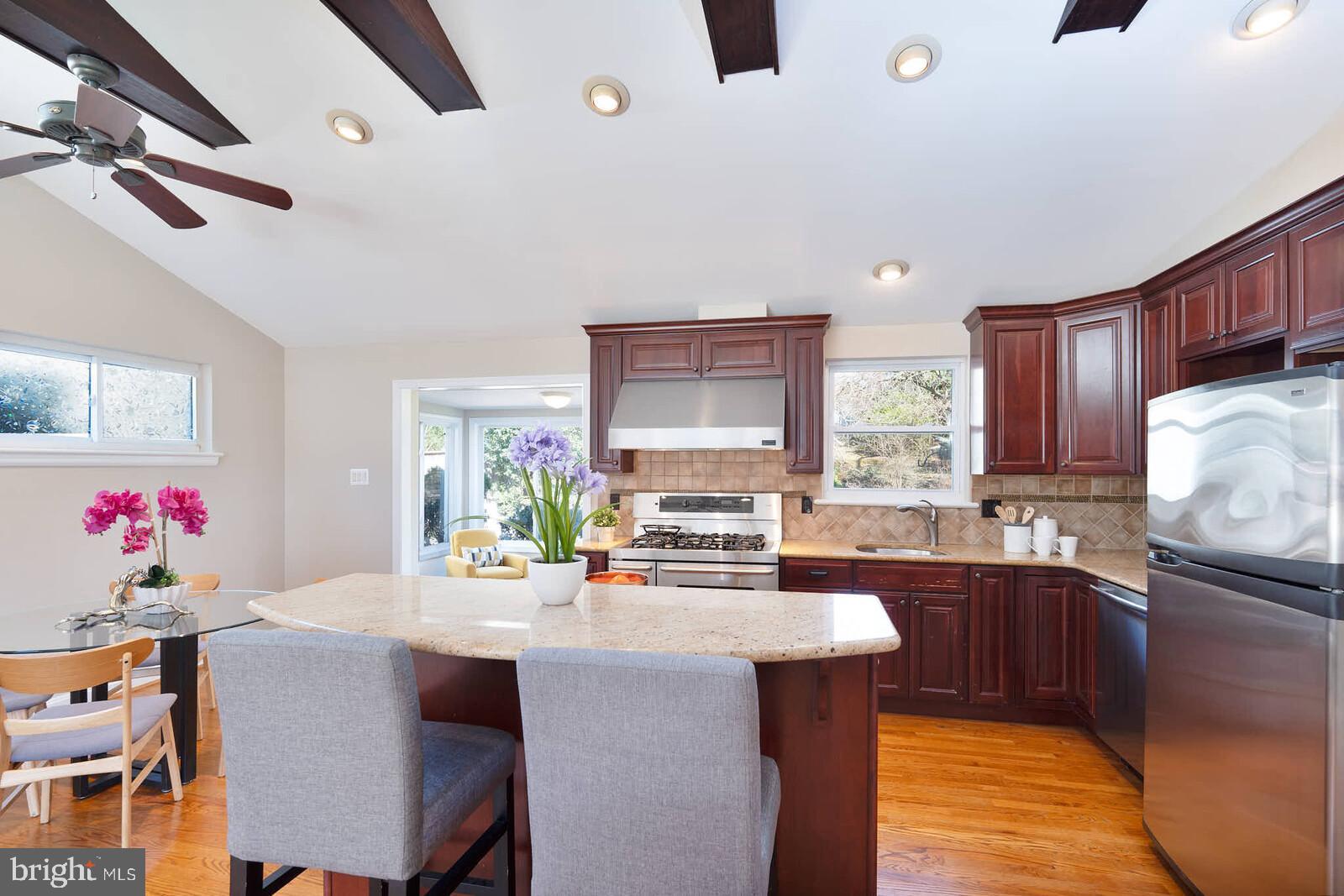 FOREST ESTATES - Residential