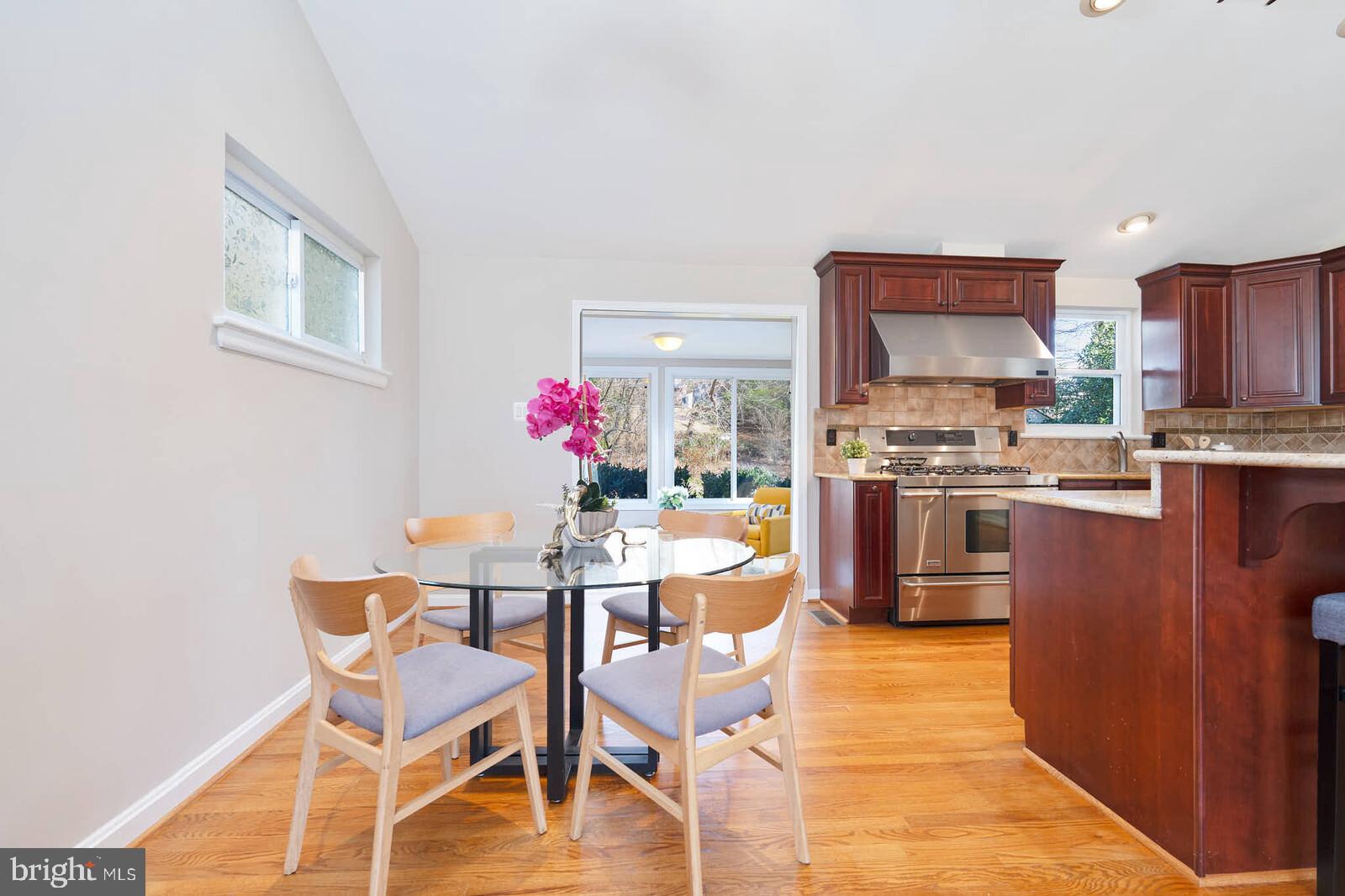 FOREST ESTATES - Residential