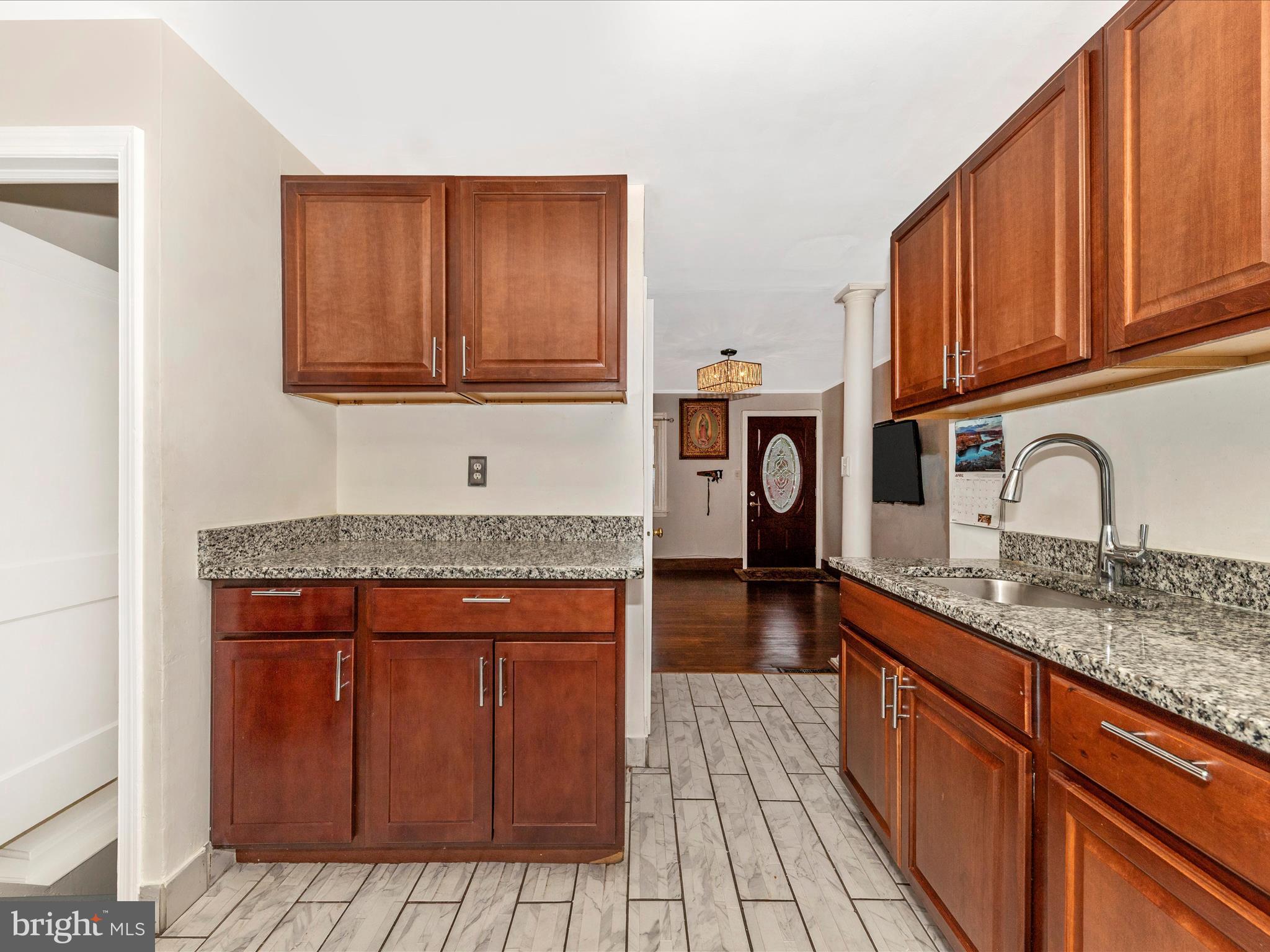 VEIRS MILL VILLAGE - Residential