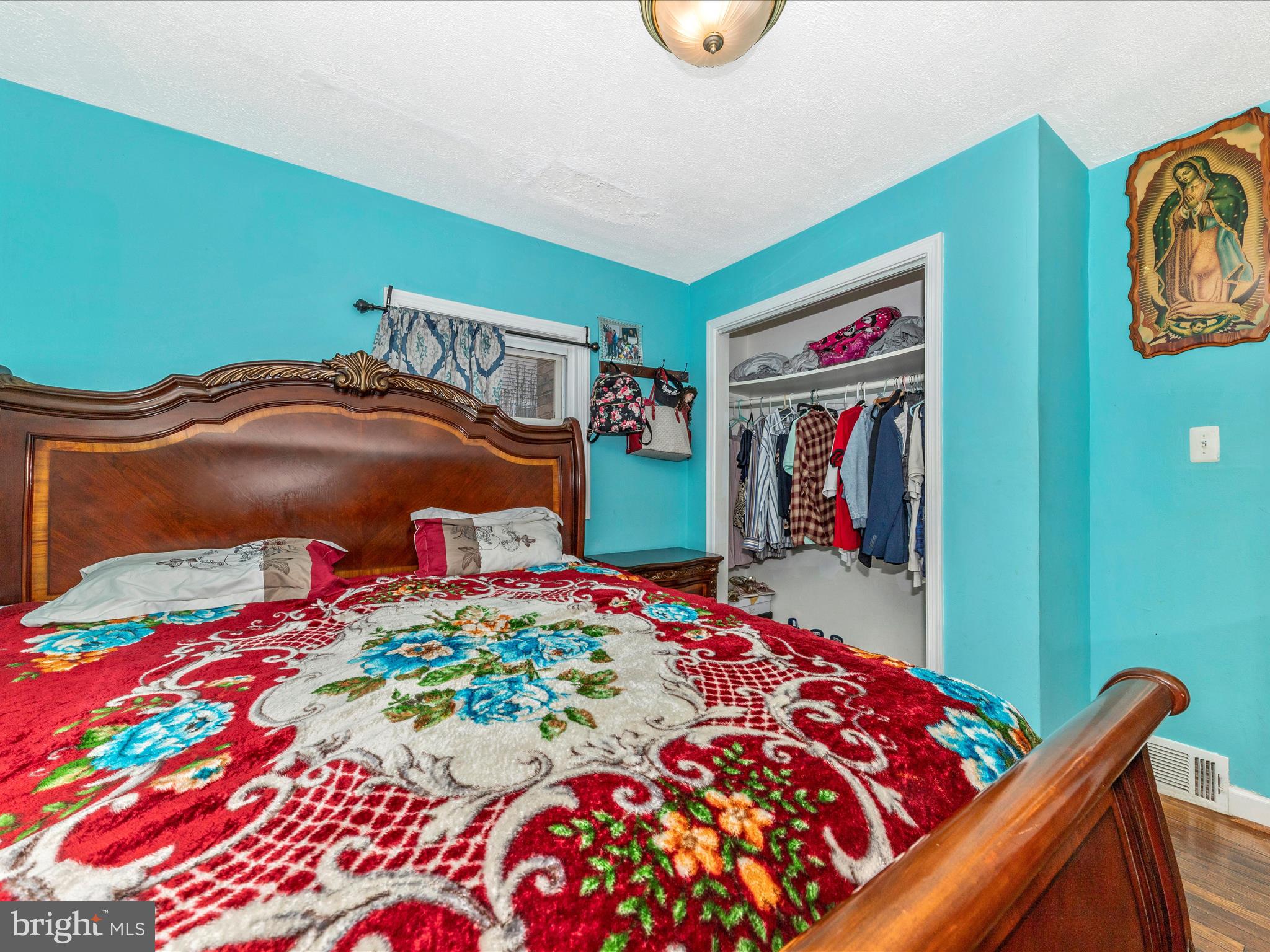 VEIRS MILL VILLAGE - Residential