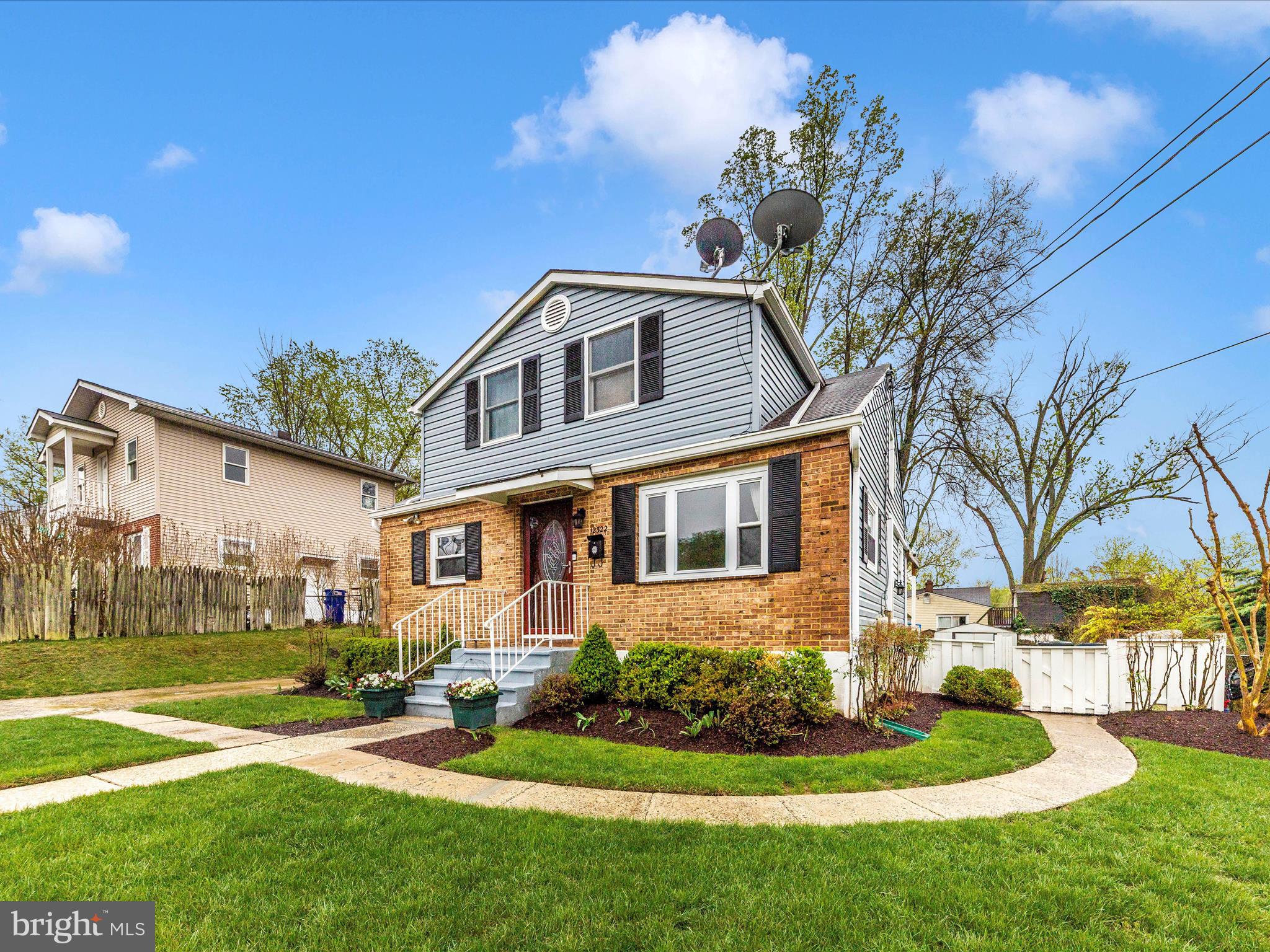 VEIRS MILL VILLAGE - Residential