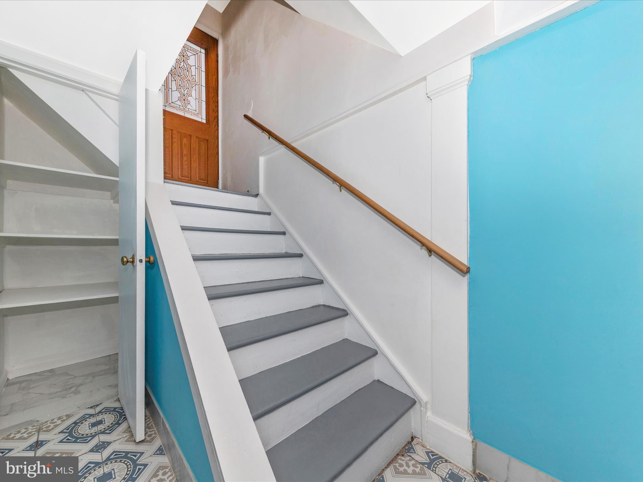 VEIRS MILL VILLAGE - Residential