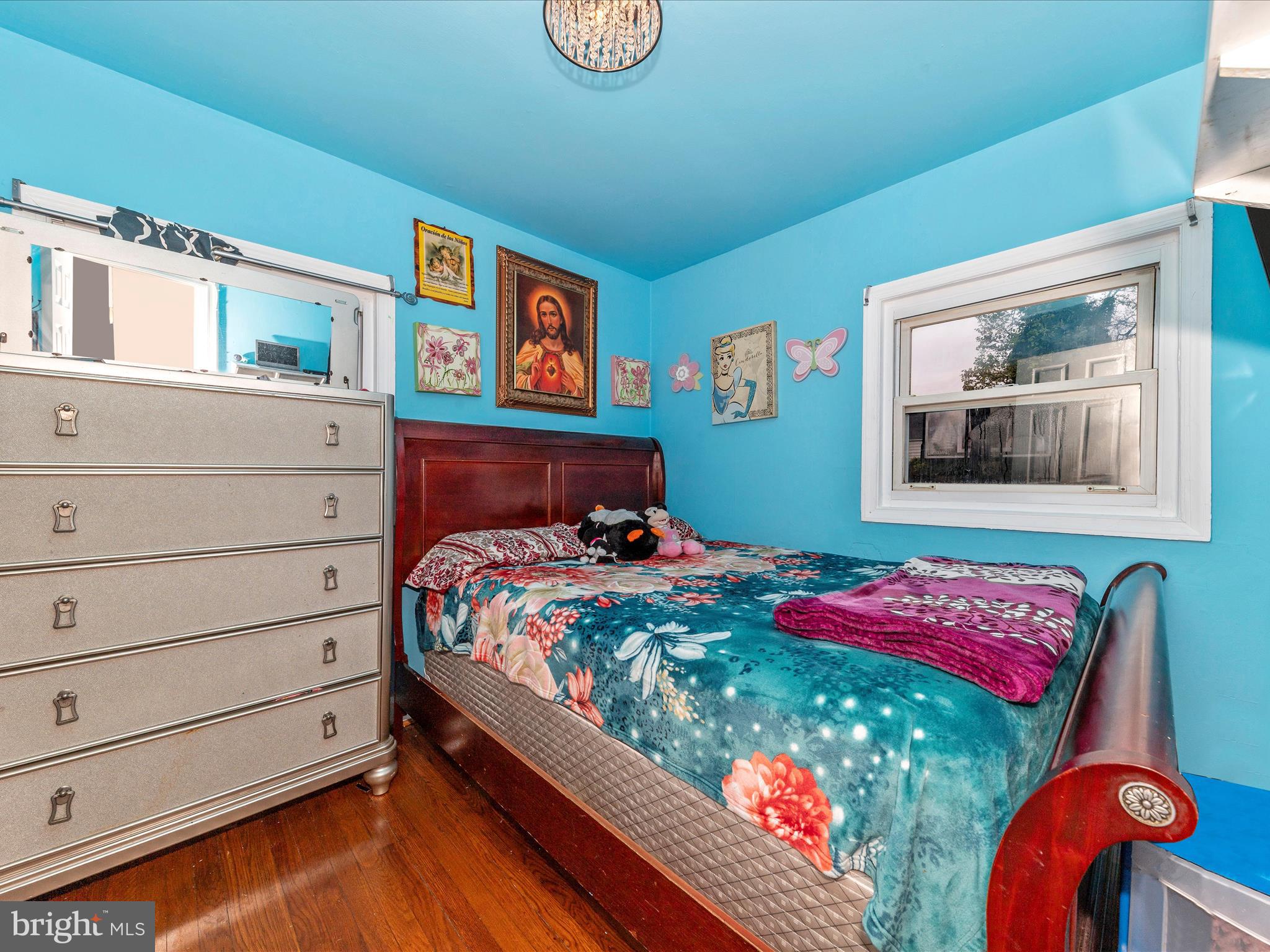 VEIRS MILL VILLAGE - Residential