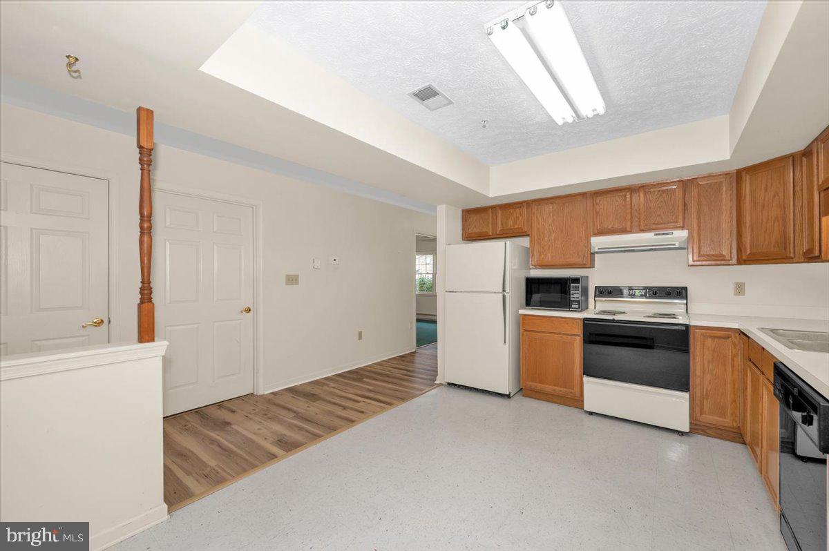 WEST IRVIN HEIGHTS - Residential