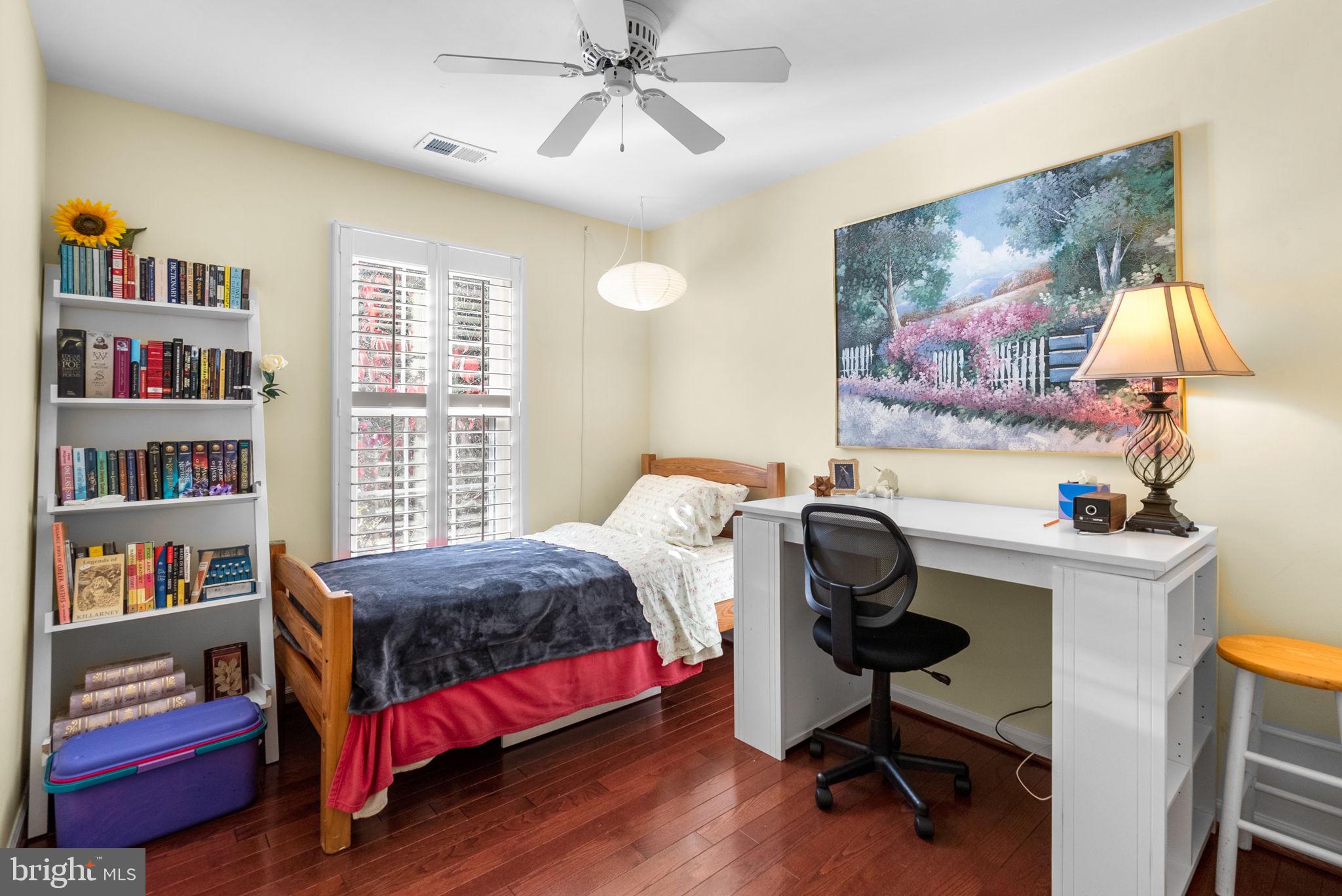 JAMES CREEK - Residential