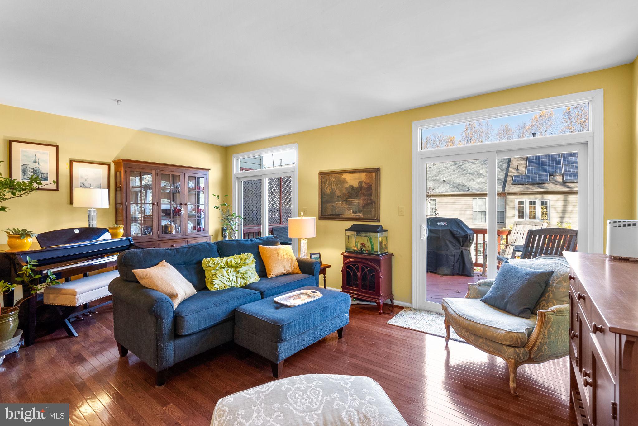 JAMES CREEK - Residential