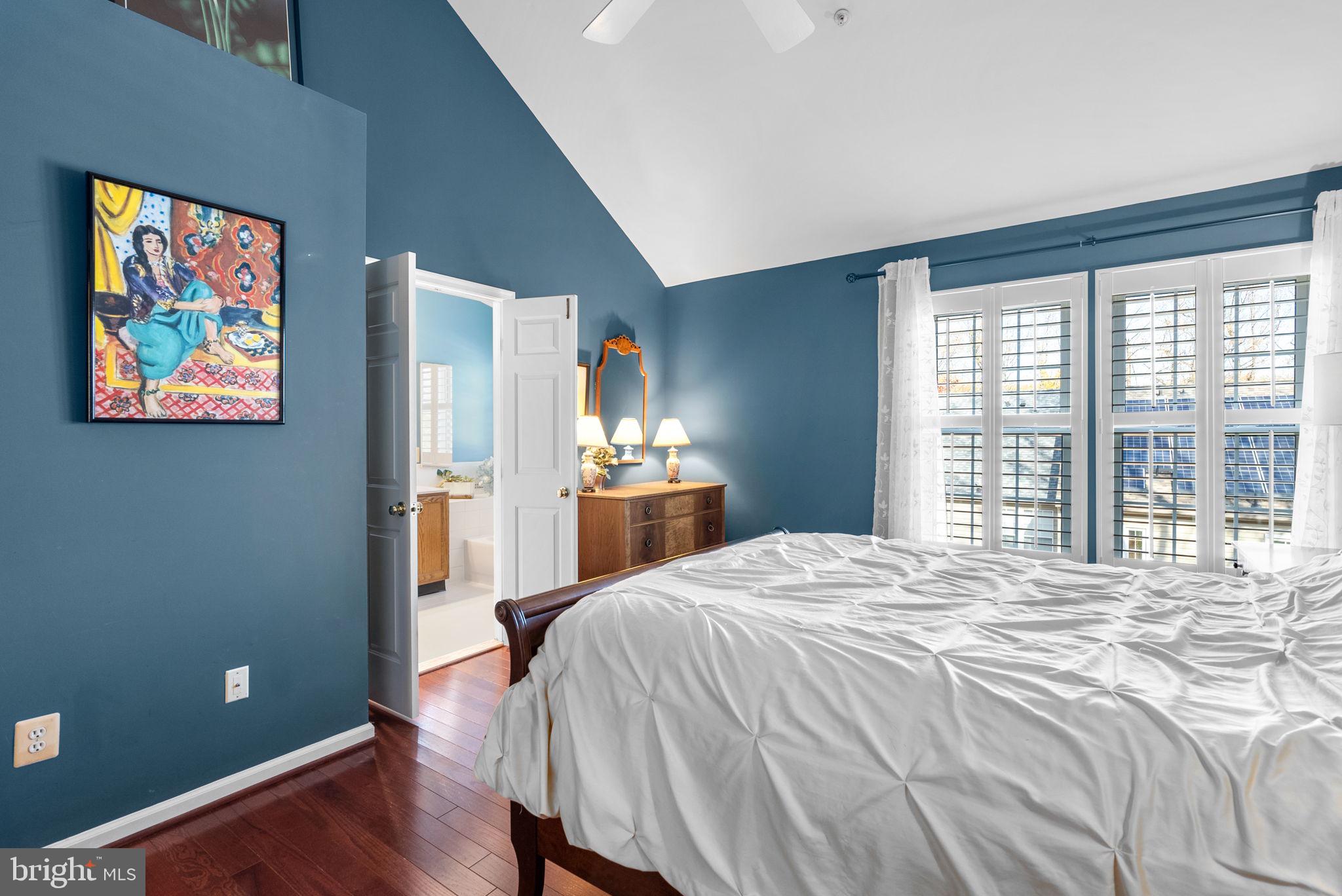 JAMES CREEK - Residential