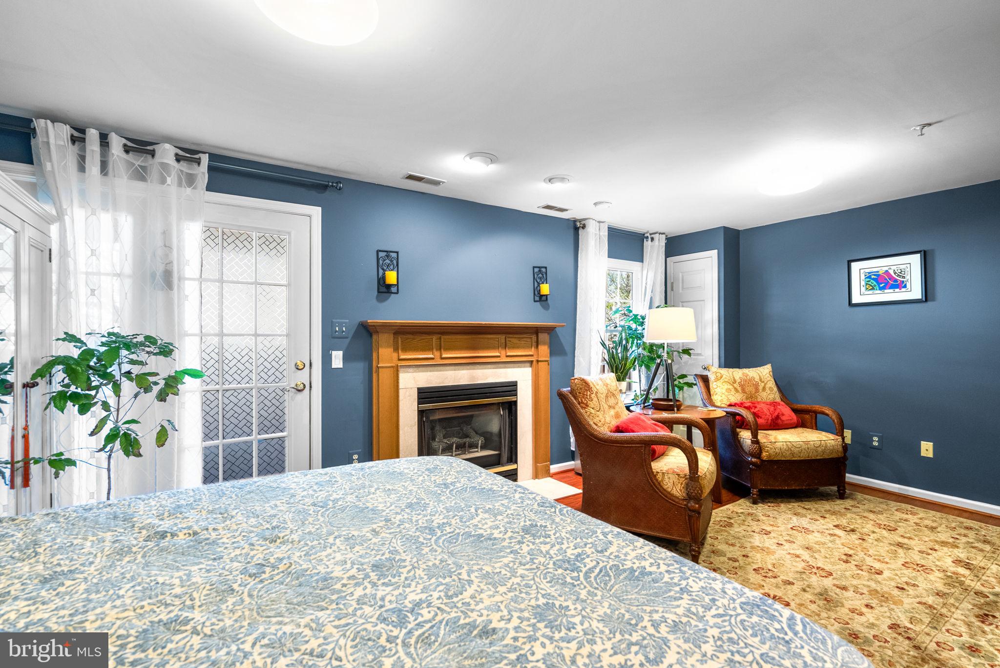 JAMES CREEK - Residential