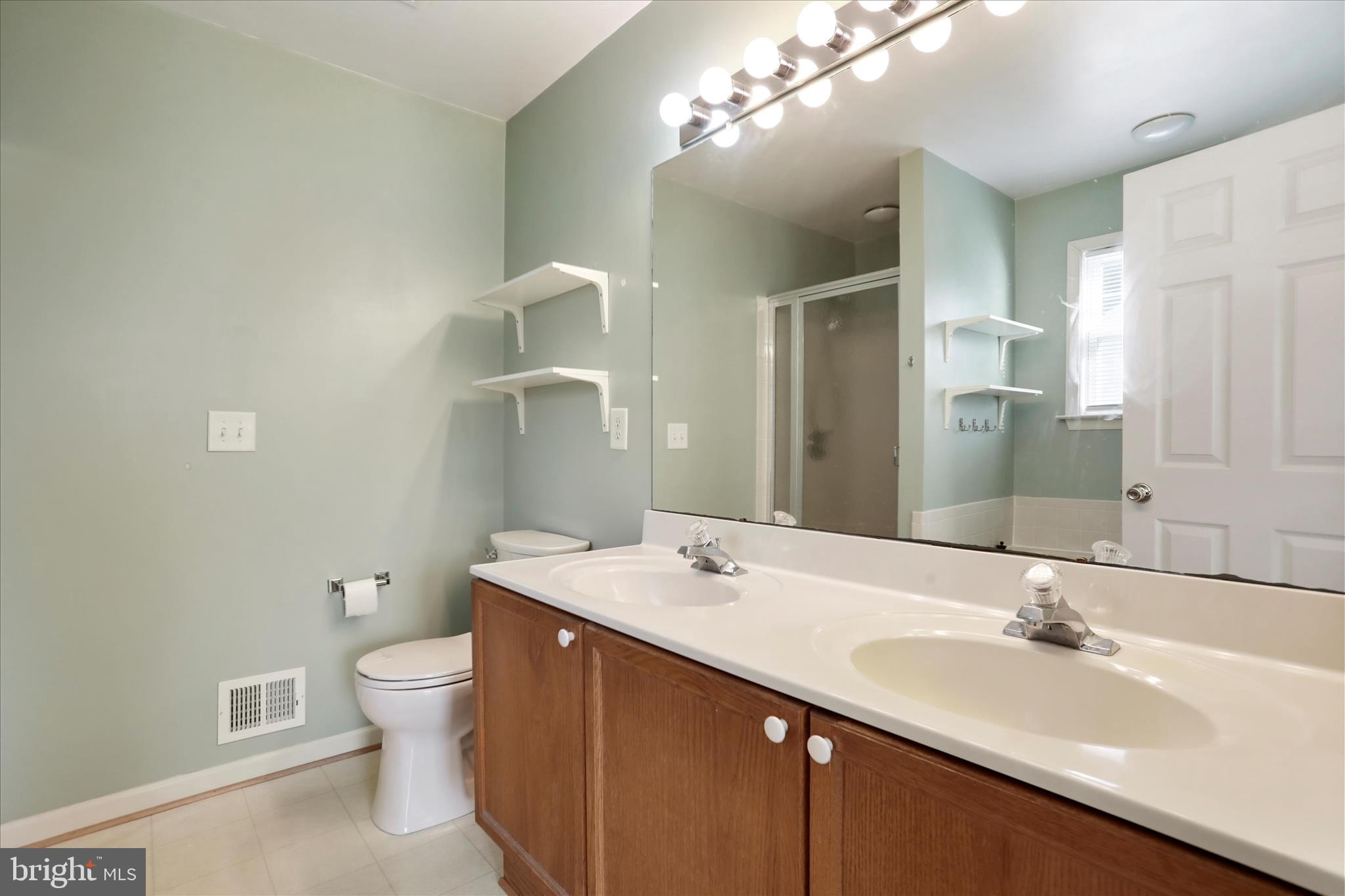 ROSEMONT ORCHARD - Residential