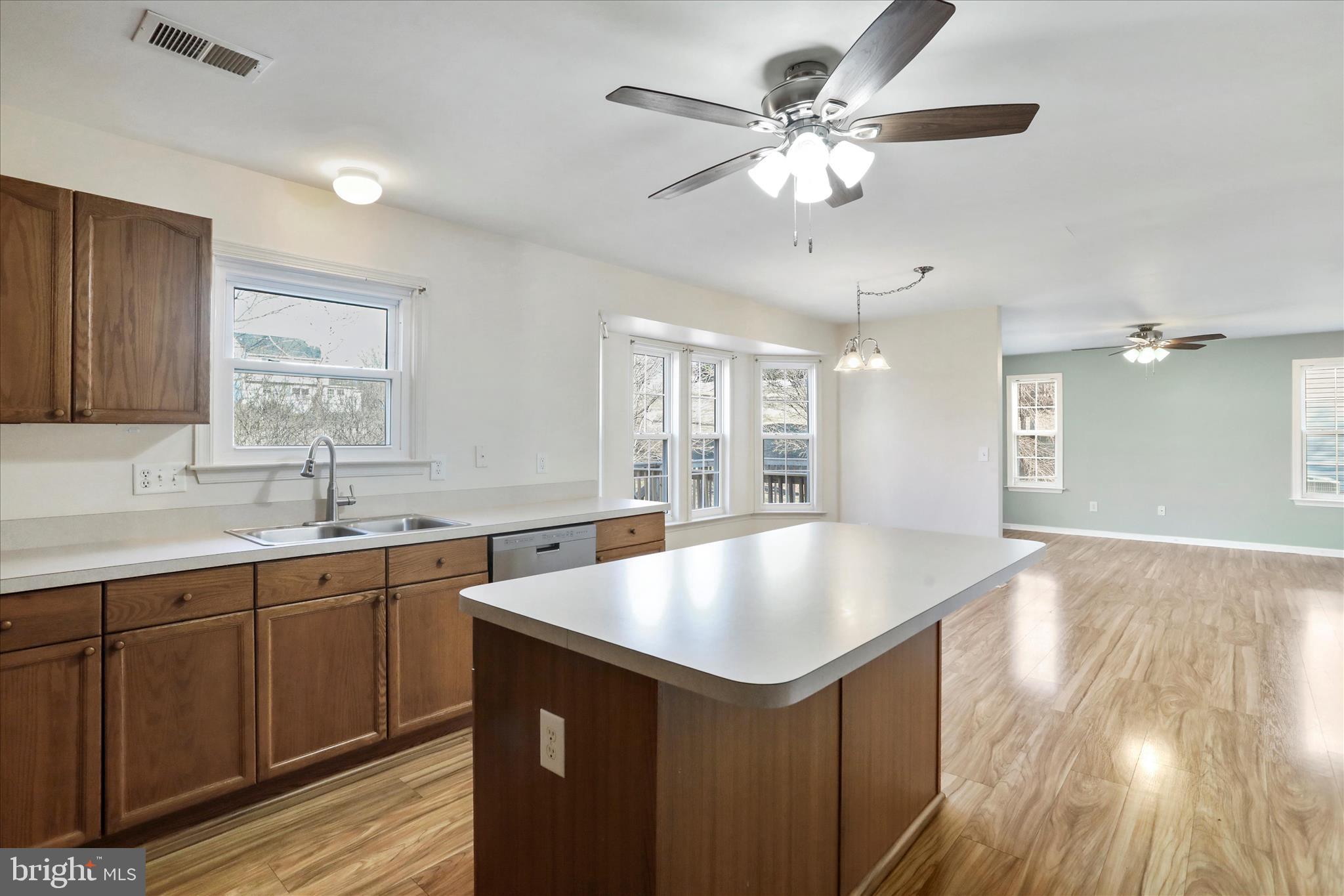 ROSEMONT ORCHARD - Residential