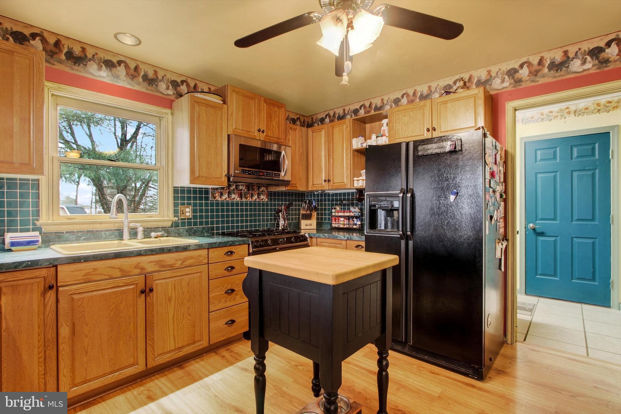 LAKE HERITAGE - Residential